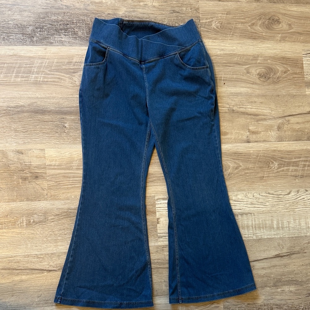 HALARA Dark Blue Flare Women's Jeans